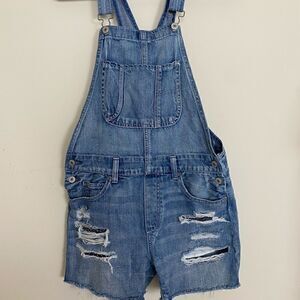 American Eagle | Distressed Tomgirl Short Overal